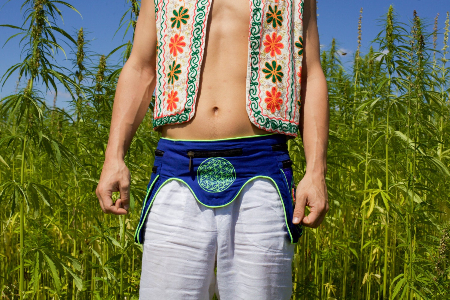 Beltbag blue AUM mandala - 7 pockets, strong ziplocks, size adjustable with hook & loop and clip - blacklight active lines flower of life